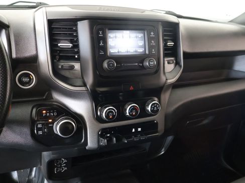 Used 2023 RAM 2500 Tradesman w/ Chrome Appearance Group AWD/4WD image 5
