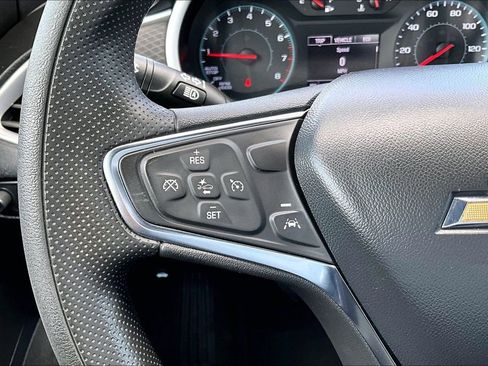 Used 2023 Chevrolet Malibu LT FWD image 18