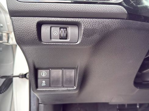 Used 2024 Honda Civic Sport image 17