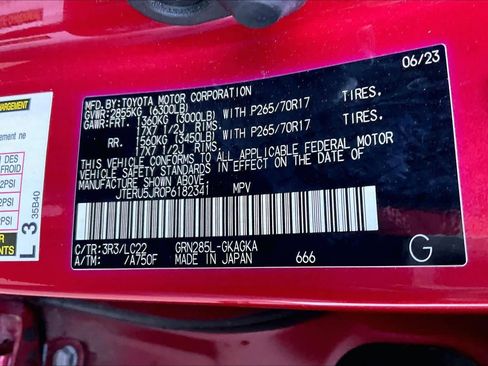 Used 2023 Toyota 4Runner TRD Off-Road Premium w/ Off Road Premium Plus Package image 30