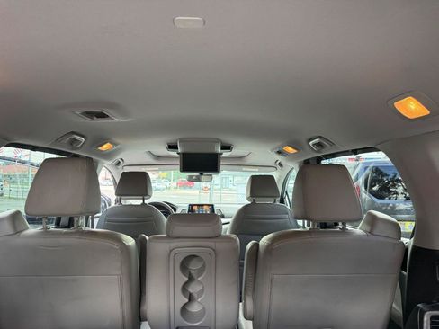Used 2018 Honda Odyssey EX-L image 46