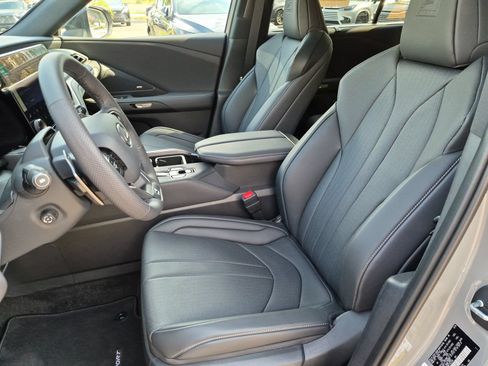 New 2026 Lexus TX 500h AWD w/ Technology Package image 11