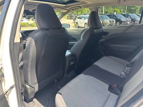 Used 2024 Subaru Crosstrek 2.0i Premium AWD/4WD image 13