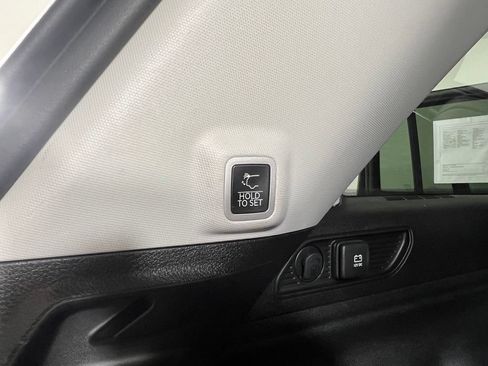 Used 2024 Jeep Grand Cherokee Limited 4xe w/ MOPAR Finishing Package AWD/4WD image 15