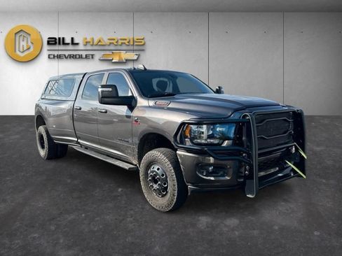 Used 2024 RAM 3500 Big Horn w/ Night Edition AWD/4WD image 3
