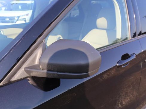 Used 2023 Ford Explorer XLT w/ Equipment Group 202A image 13