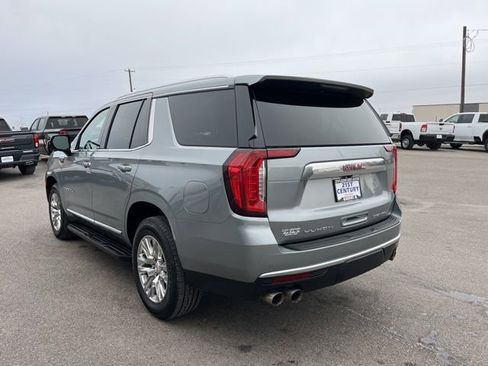 Used 2023 GMC Yukon Denali AWD/4WD image 9