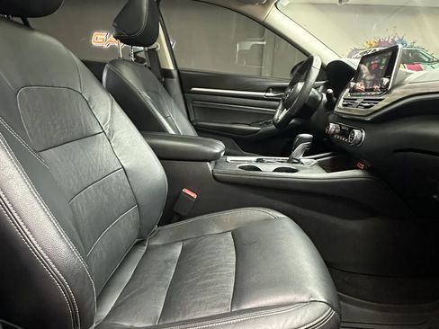 Used 2019 Nissan Altima 2.5 Platinum FWD image 29