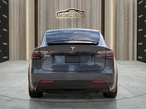 Used 2023 Tesla Model X AWD/4WD image 9