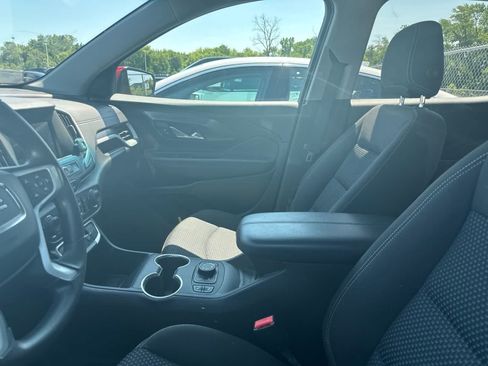 Used 2022 GMC Terrain SLE w/ Driver Convenience Package AWD/4WD image 29