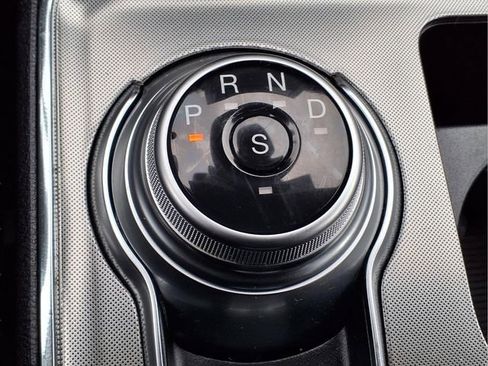 Certified 2022 Ford Edge SEL w/ Convenience Package image 16