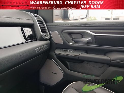 New 2026 RAM 1500 Laramie AWD/4WD image 27