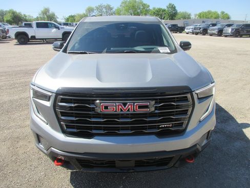 New 2026 GMC Acadia AT4 w/ Luxury Package AWD/4WD image 11