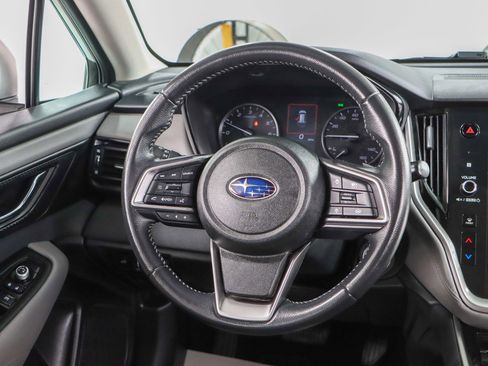 Used 2024 Subaru Outback Premium AWD/4WD image 12