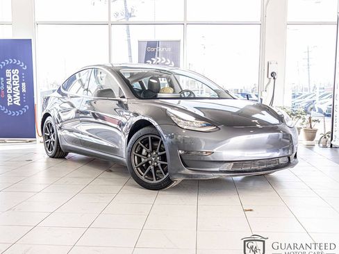 Used 2018 Tesla Model 3 Long Range image 3