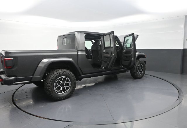 New 2026 Jeep Gladiator Rubicon AWD/4WD image 36
