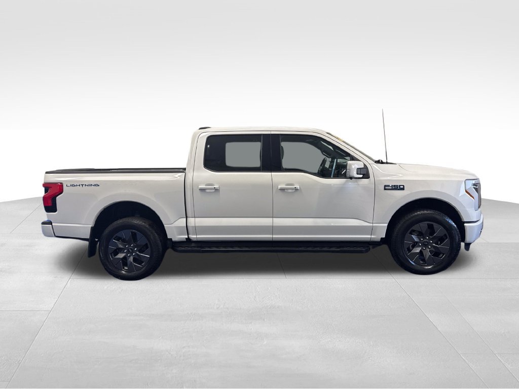 Used 2024 Ford F150 Lightning Lariat AWD/4WD image 8