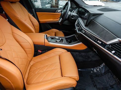 Used 2025 BMW X5 sDrive40i image 17