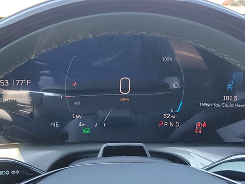 New 2026 Cadillac Vistiq Luxury image 21