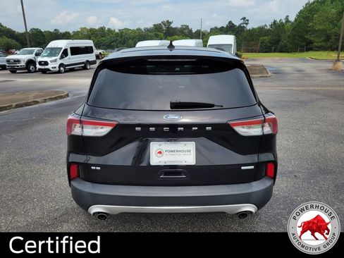 Certified 2020 Ford Escape SE FWD image 4