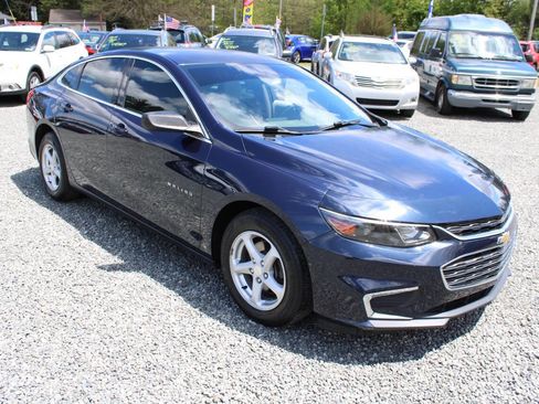 Used 2016 Chevrolet Malibu LS FWD image 4