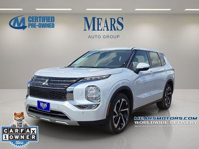 Used 2023 Mitsubishi Outlander SE