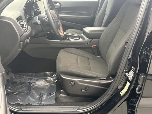 Used 2025 Dodge Durango GT AWD/4WD image 11