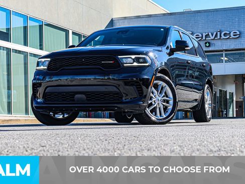Used 2024 Dodge Durango GT image 3