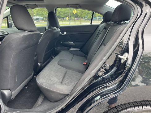 Used 2015 Honda Civic EX image 9