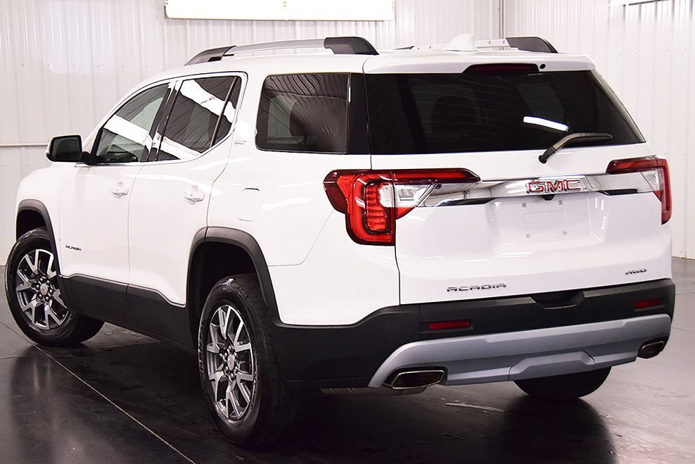 Used 2023 GMC Acadia SLT AWD/4WD image 5
