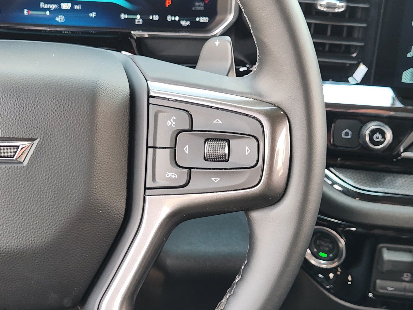 Certified 2026 Chevrolet Silverado 1500 ZR2 AWD/4WD image 33