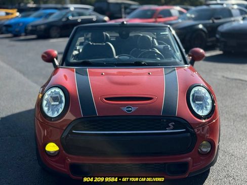 Used 2019 MINI Cooper S w/ Signature Upholstery Package FWD image 10