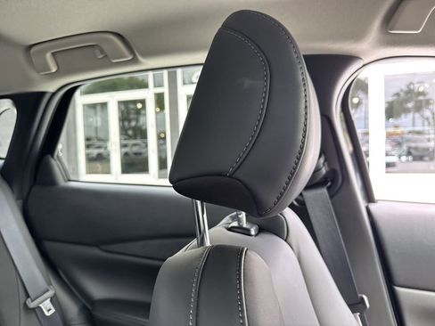 Used 2025 MAZDA CX-30 AWD 2.5 S w/ Preferred Package image 20