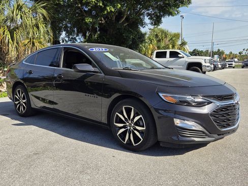 Used 2022 Chevrolet Malibu RS FWD image 7