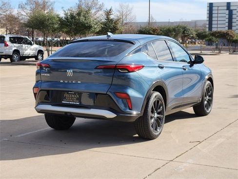 New 2026 Buick Envista Sport Touring image 3