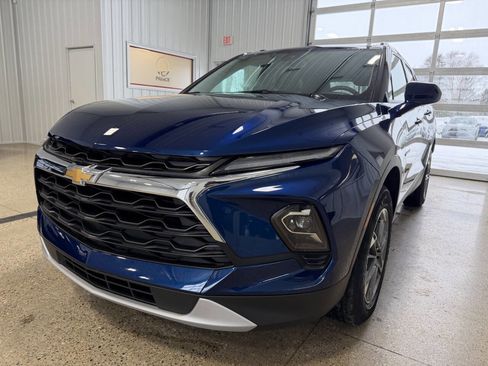 Used 2023 Chevrolet Blazer LT w/ Convenience Package image 44