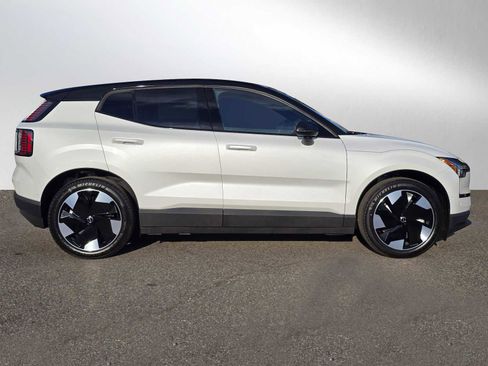 New 2026 Volvo EX30 Ultra w/ Climate Package AWD/4WD image 8
