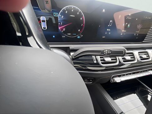 New 2025 Mercedes-Benz GLE 53 AMG 4MATIC Coupe image 20