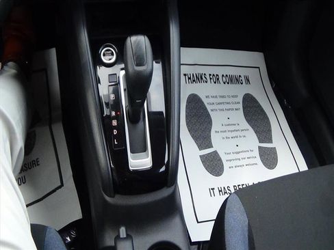 Used 2025 Nissan Versa SV image 26