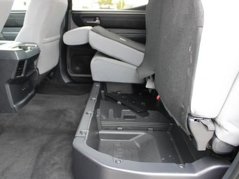 Used 2025 Toyota Tundra SR5 AWD/4WD image 43