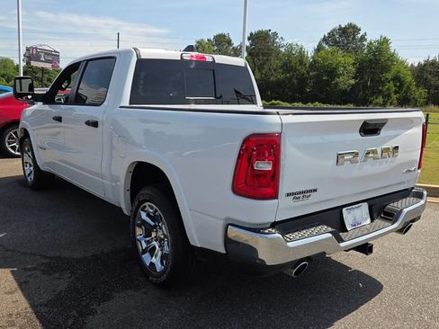 Used 2026 RAM 1500 Big Horn AWD/4WD image 10