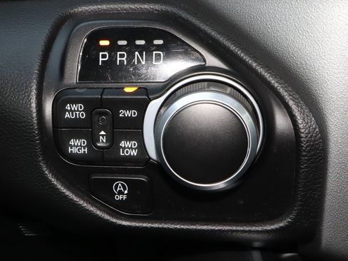 Used 2022 RAM 1500 Big Horn AWD/4WD image 22
