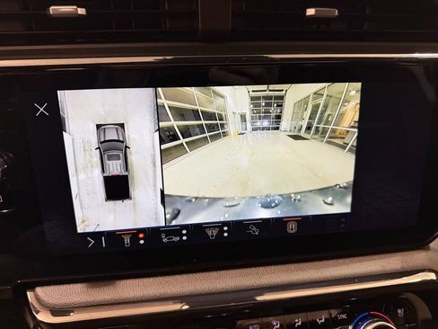 Used 2024 GMC Sierra 1500 AT4 w/ Technology Package image 20