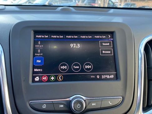 Used 2020 Chevrolet Equinox LT image 11