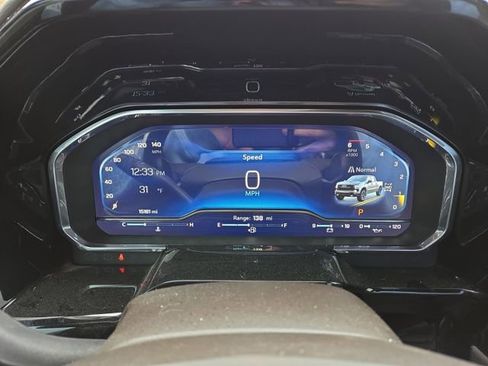 Used 2024 Chevrolet Silverado 1500 LT Trail Boss w/ LT Trail Boss Premium Package image 16