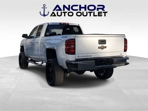 Used 2019 Chevrolet Silverado 1500 LT image 6