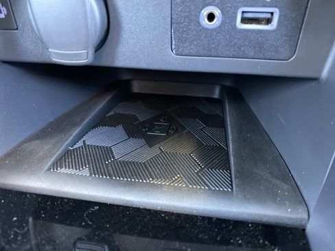 New 2025 Nissan Versa SV w/ Trunk Package image 23