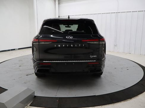 Used 2023 INFINITI QX60 Luxe w/ Performance Audio Package image 6
