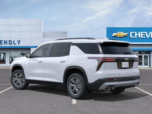 New 2026 Chevrolet Traverse LT w/ Enhanced Driving Package image 13