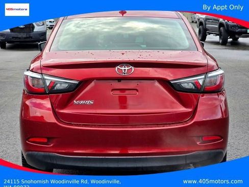 Used 2019 Toyota Yaris LE FWD image 6